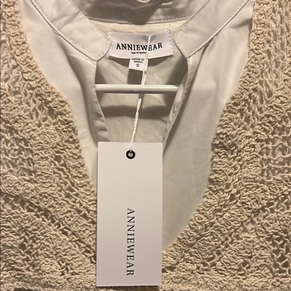 NWT- Marlow White Long Sleeve dress with removable Crochet Vest - Picture 9 of 9